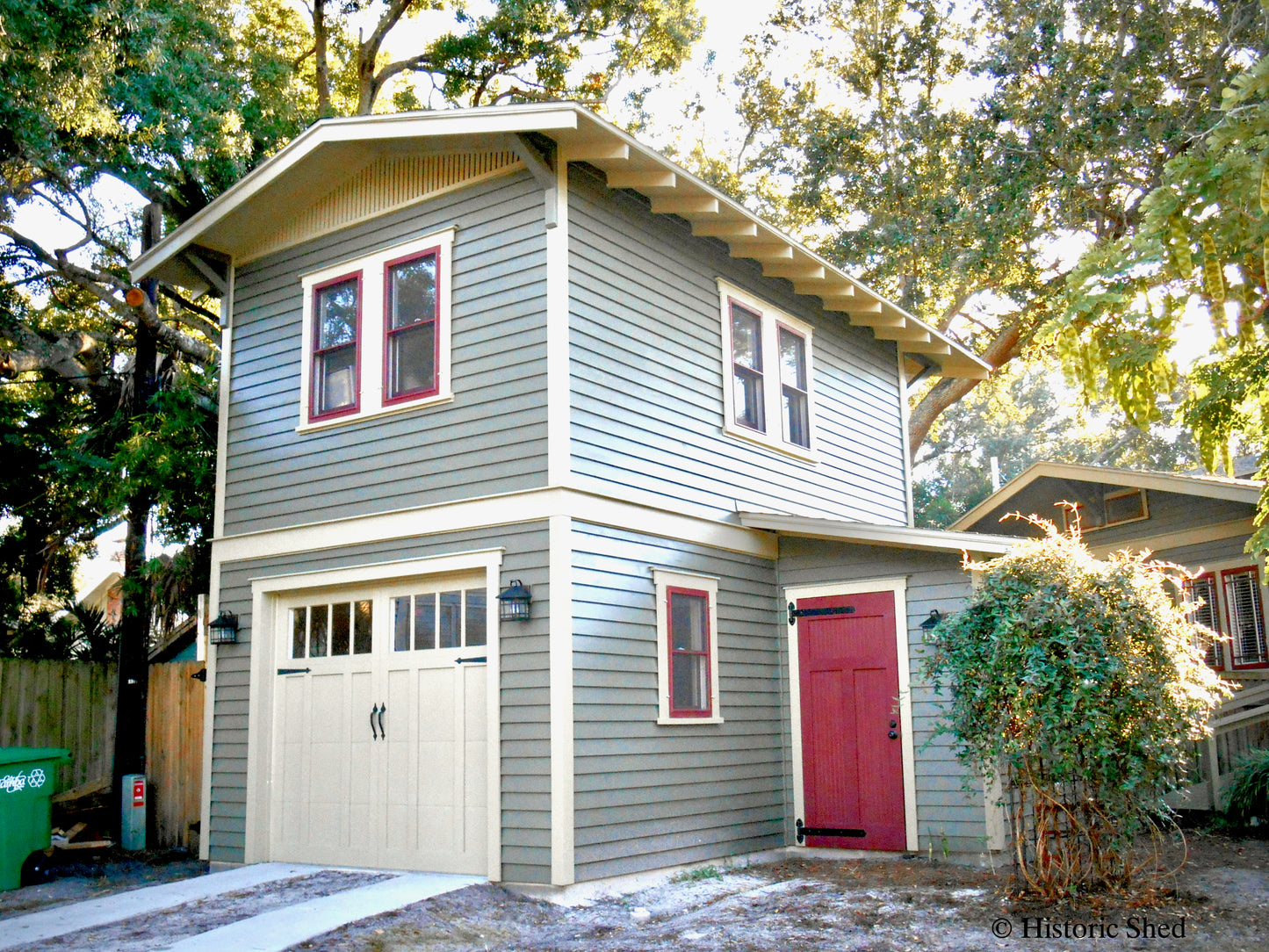 One Car Carriage House
